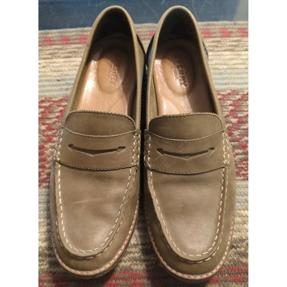 SPERRY Seaport Penny Loafer Leather Women's Size‎ 6 (STS82358) Taupe Brown